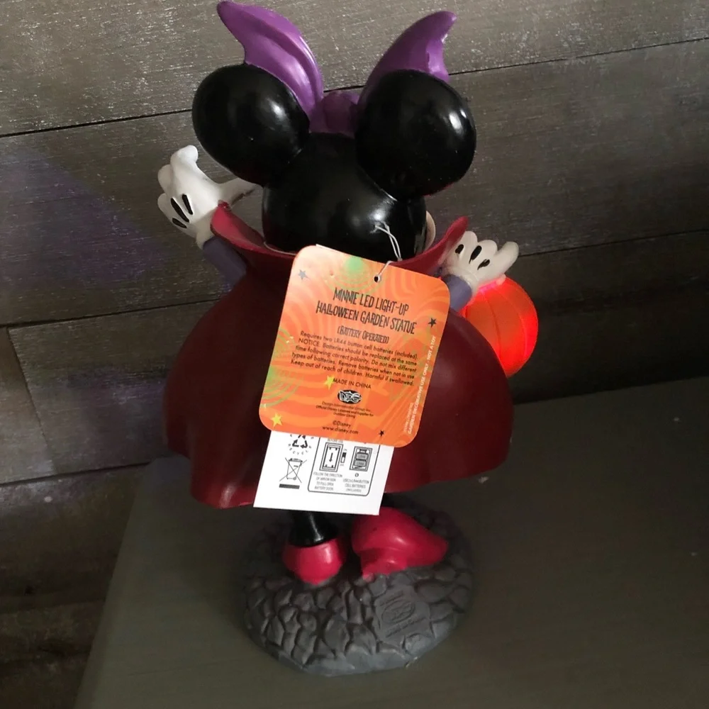 SOLD Disney Minnie Mouse Halloween Vampire LED Light Up Statue Figurine - Picture 7 of 10